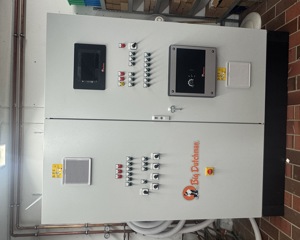 Control cabinet Breeder